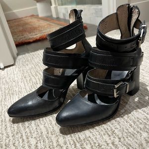 Freebird by Steve Madden Justice Heels Size 7 Women’s